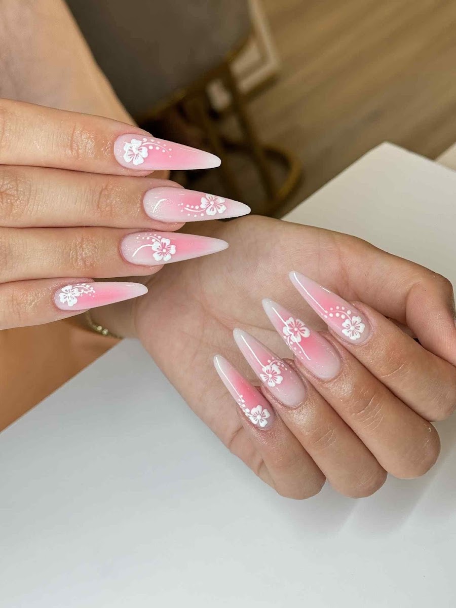 FIVE STAR Nails And Spa work
