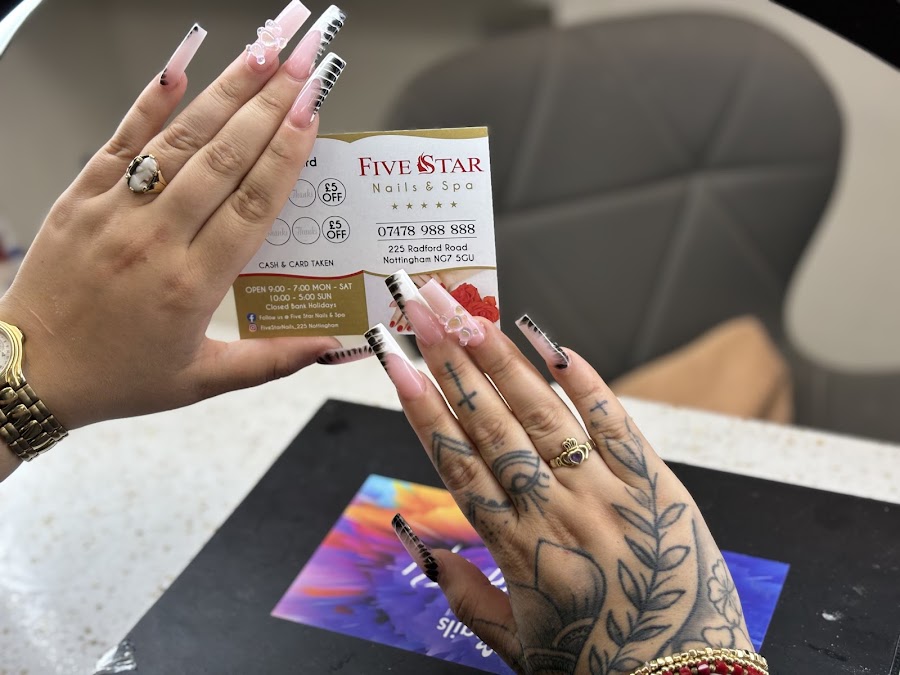 FIVE STAR Nails And Spa work